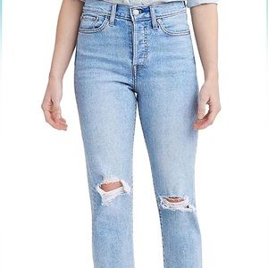 Levi’s Wedgie Straight Jeans - Bridge of Bellflower